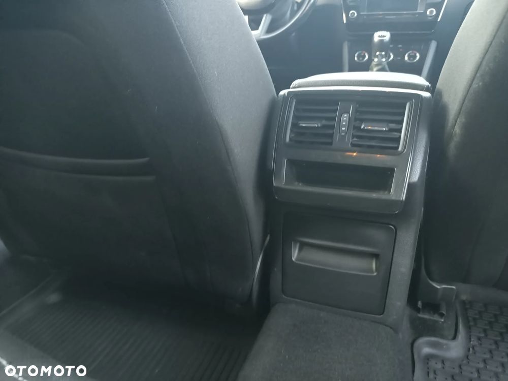 Skoda Superb 1.6 TDI Active - 28