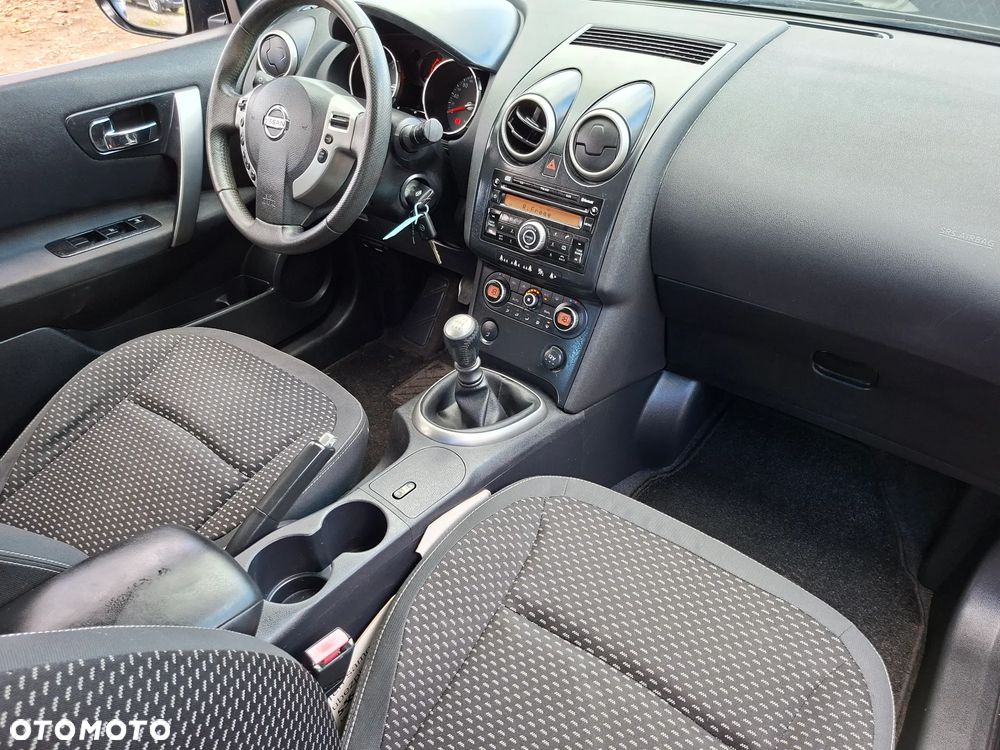 Nissan Qashqai - 13
