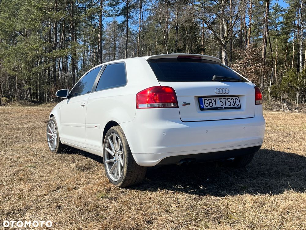 Audi A3 3-drzwiowe 2.0 TDI S Line Sportpaket plus - 3