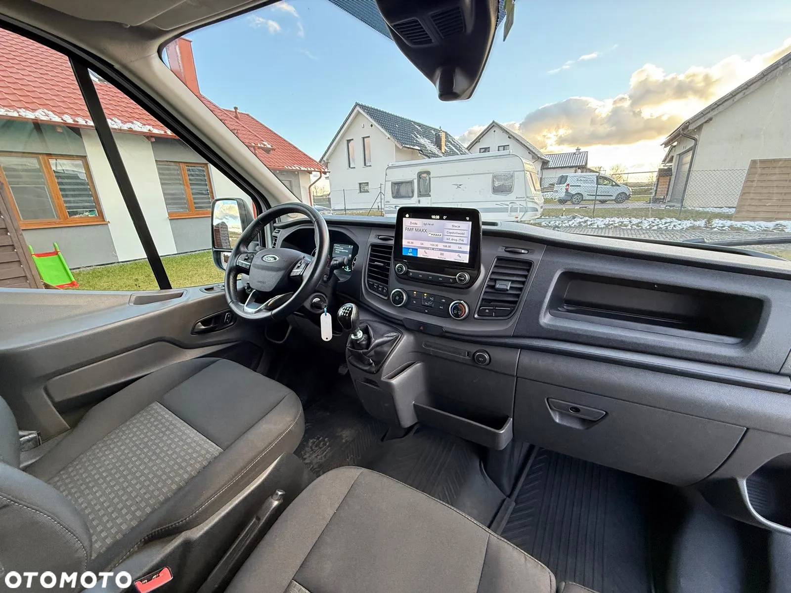Ford Transit - 11