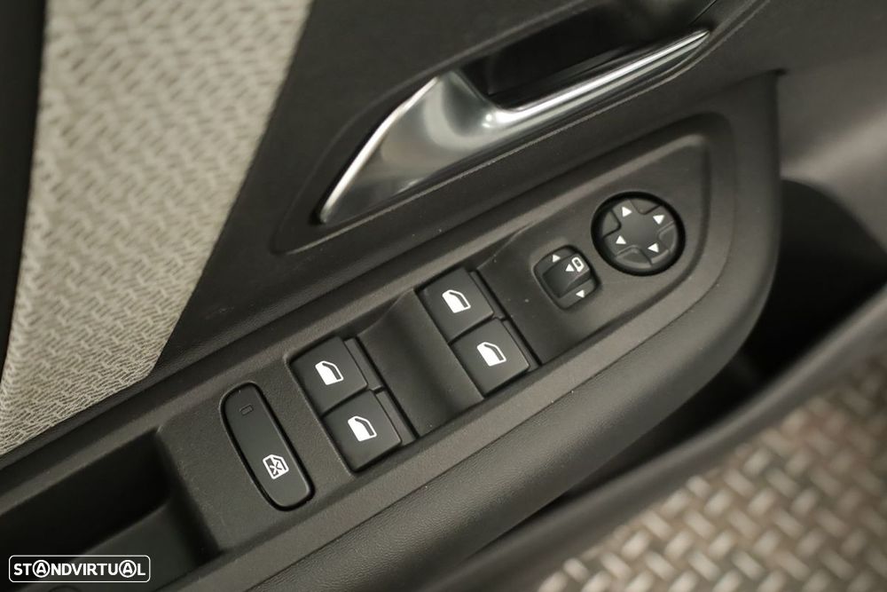 Citroën C4 1.2 PureTech Plus EAT8 - 18