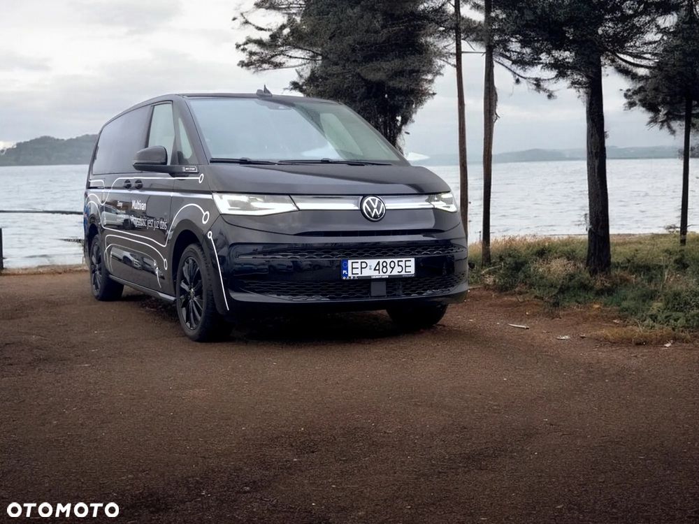 Volkswagen Multivan - 30