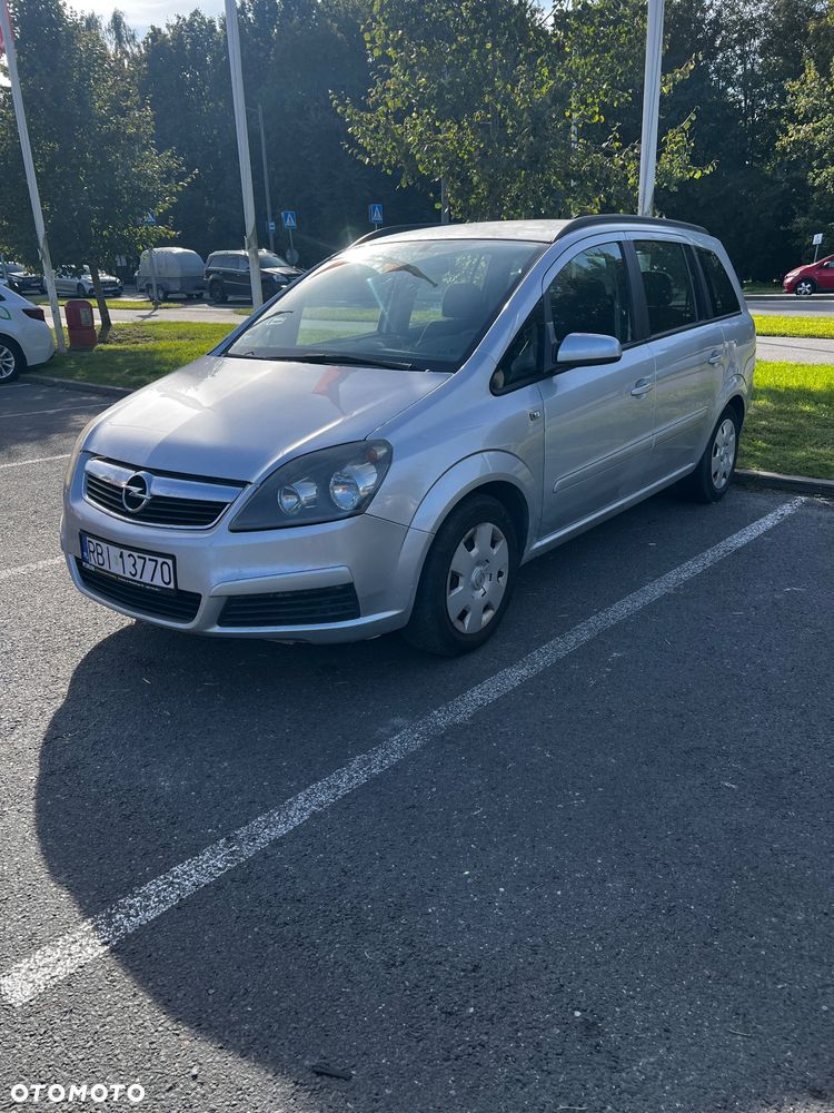 Opel Zafira - 1