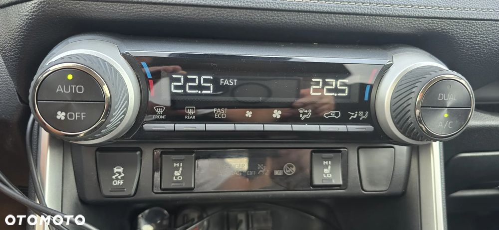 Toyota RAV4 2.5 Hybrid Comfort 4x2 - 23