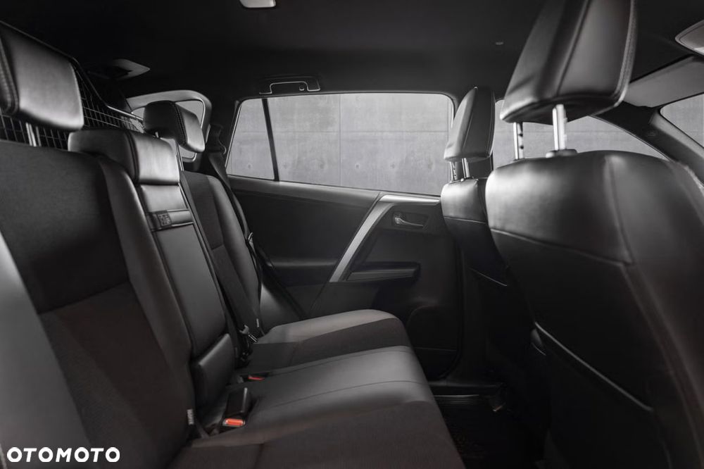 Toyota RAV4 2.5 4x4 Executive - 24