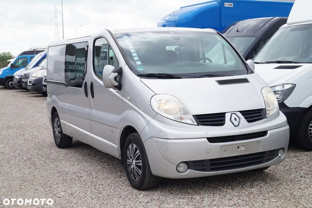 Renault Trafic - 10
