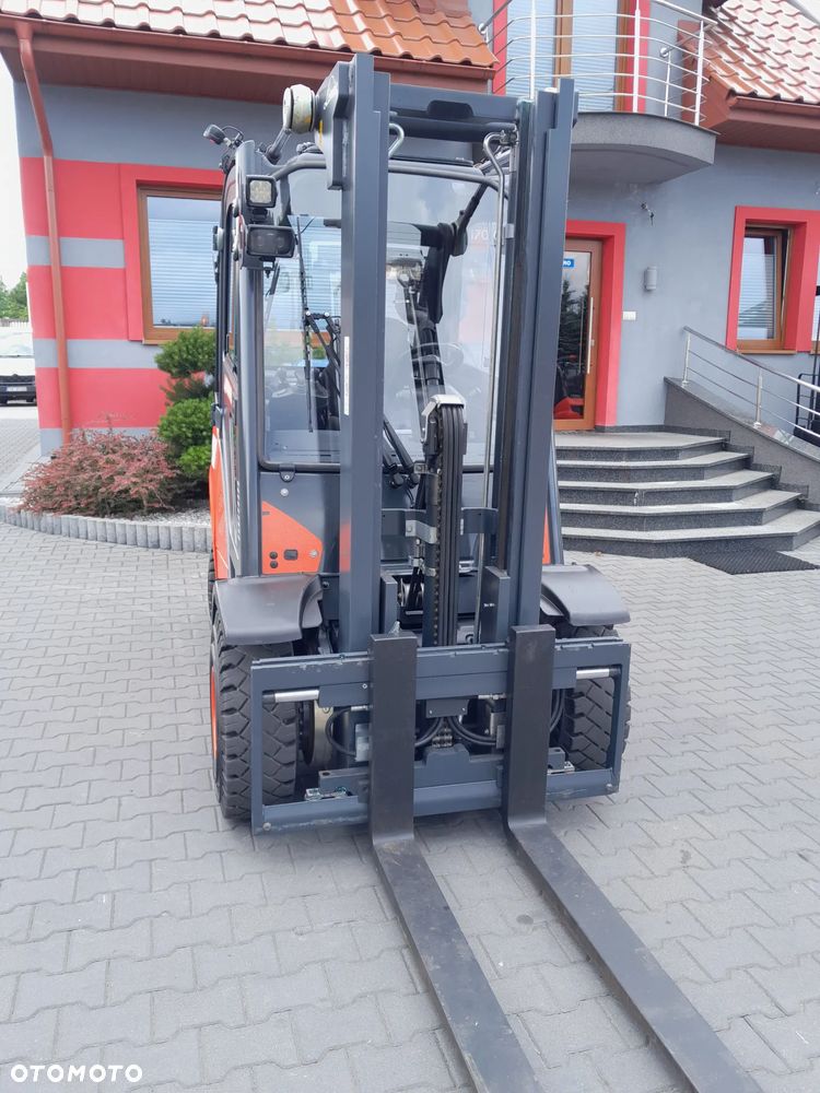 Linde H30T-02 - 5