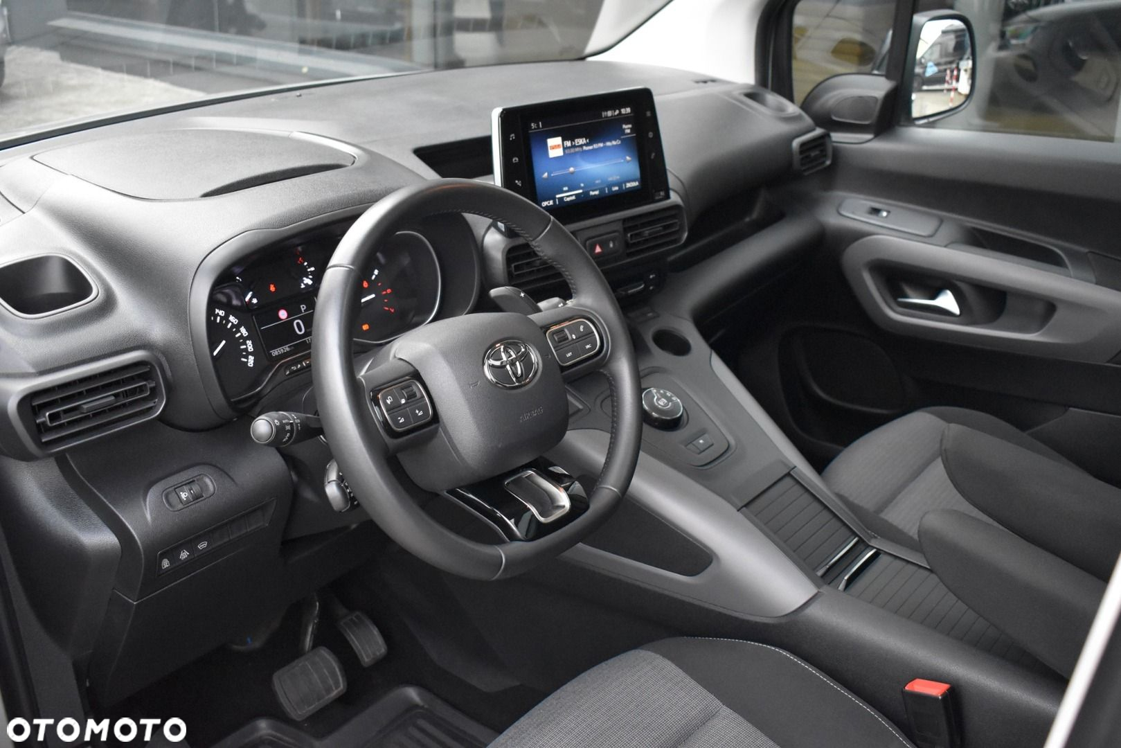 Toyota Proace City Verso 1.2 D-4T Family - 12
