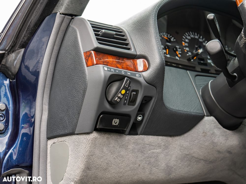 Mercedes-Benz W140 - 23