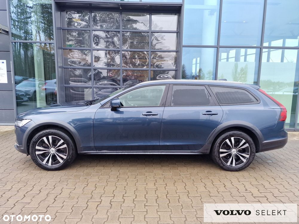 Volvo V90 Cross Country - 5