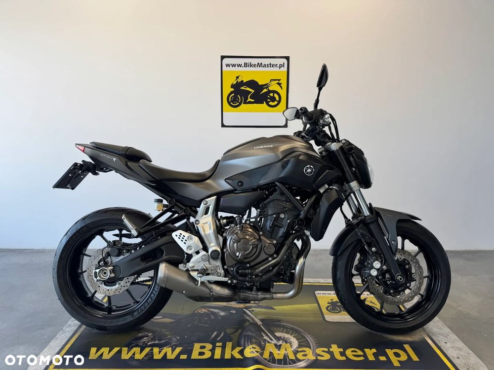 Yamaha MT - 1