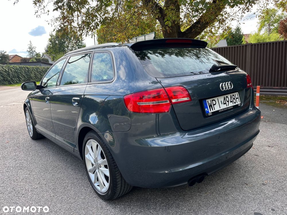 Audi A3 Sportback 1.8 TFSI Attraction - 6