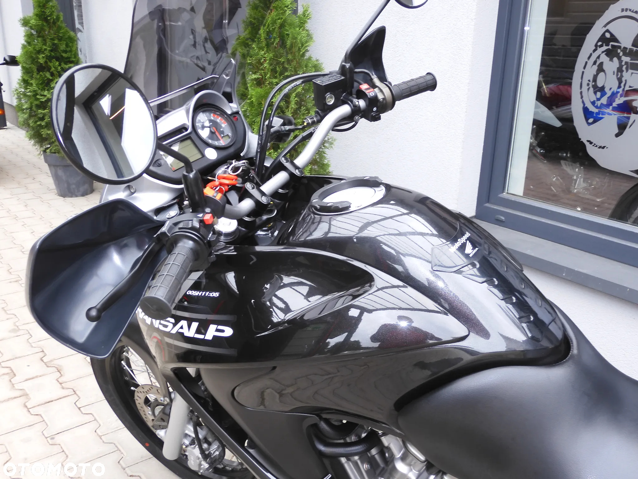 Honda Transalp - 25