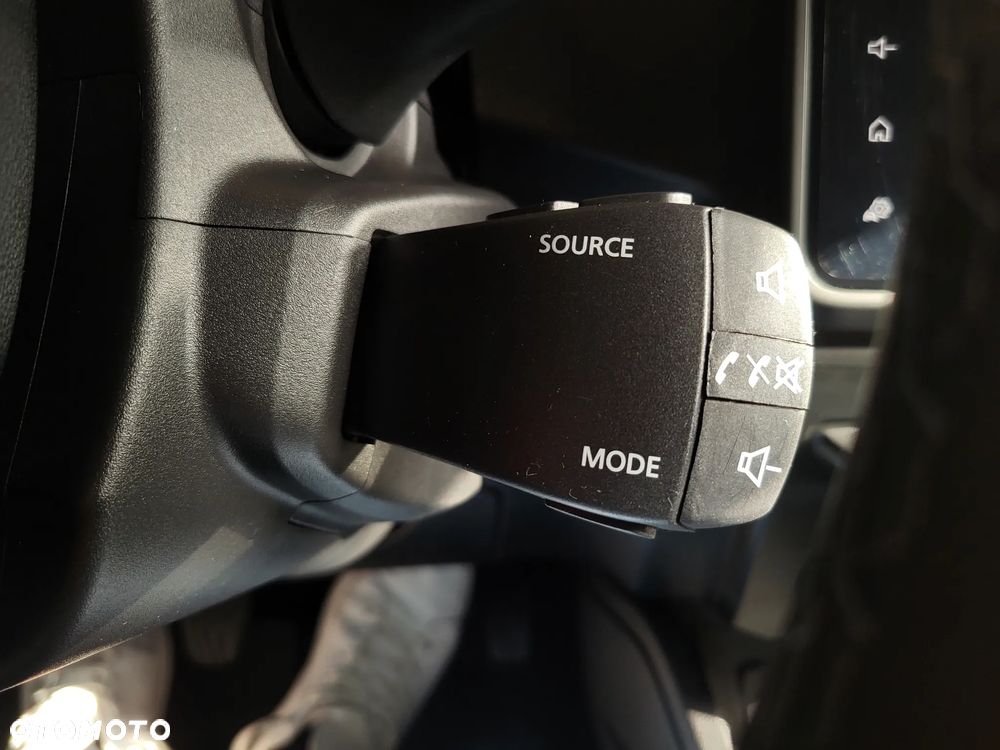 Dacia Duster 1.0 TCe Comfort - 37