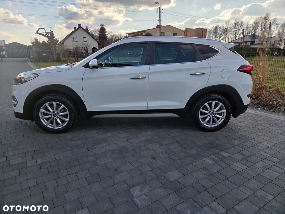 Hyundai Tucson 2.0 CRDI 4WD Automatik Premium - 8