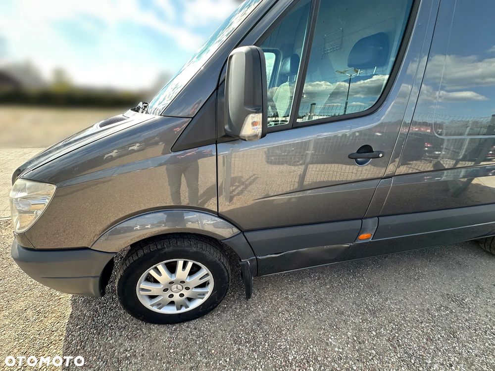 Mercedes-Benz Sprinter W906 - 8