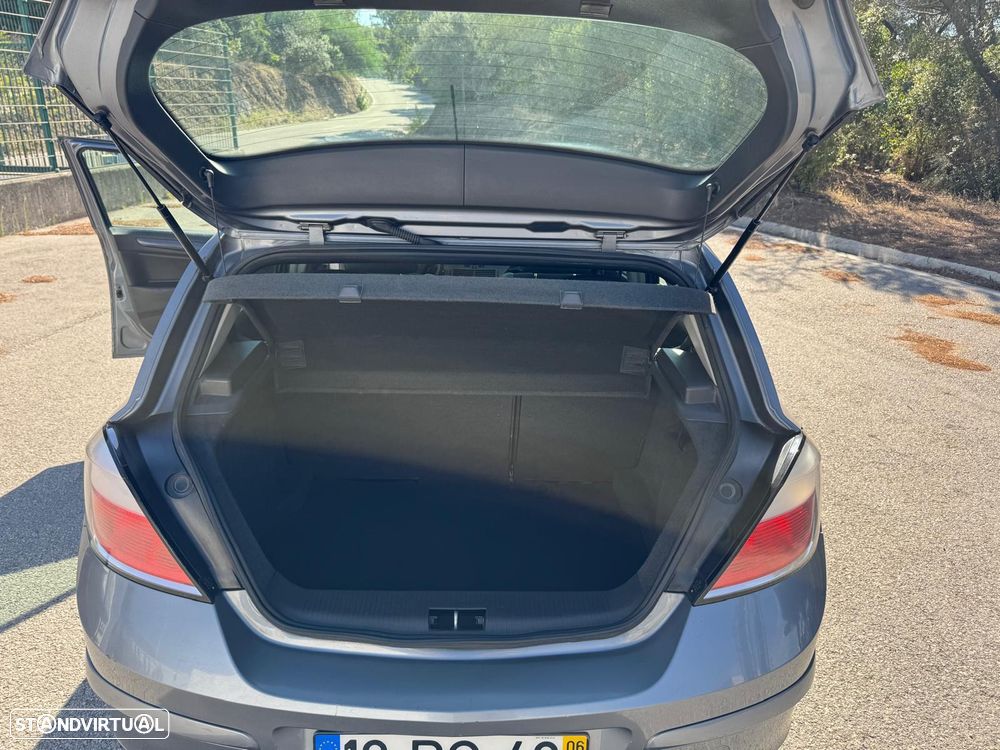 Opel Astra 1.7 CDTi Cosmo M6 - 12