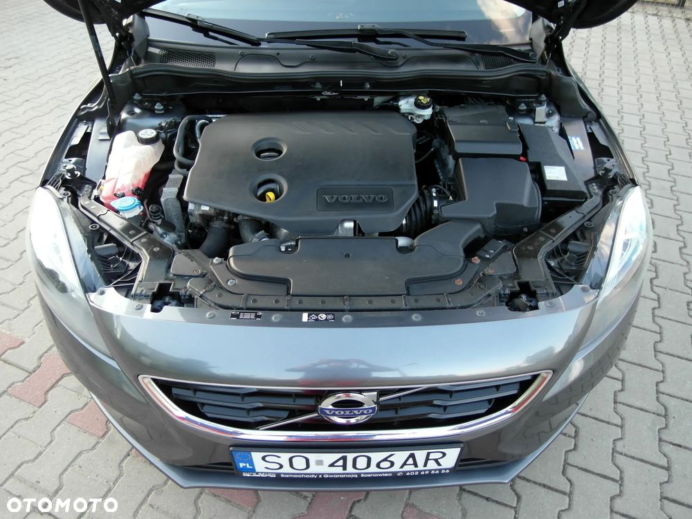 Volvo V40 D2 Kinetic - 6