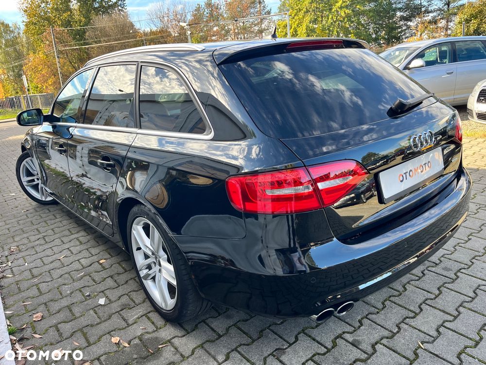 Audi A4 Avant 2.0 TDI DPF quattro S tronic S line Sportpaket - 4