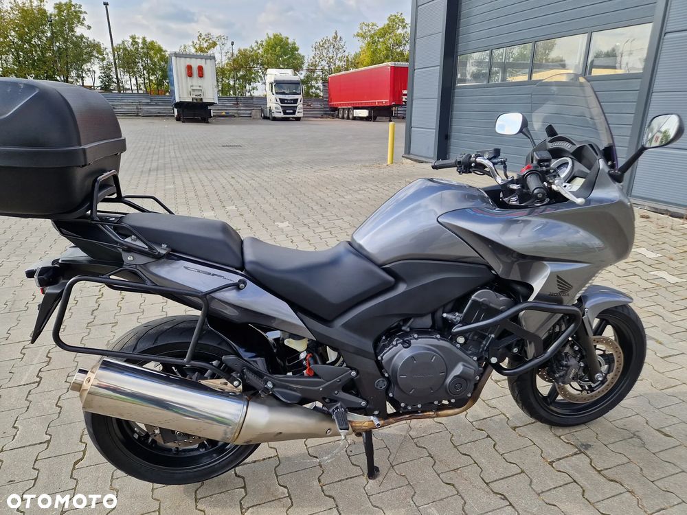 Honda CBF - 4
