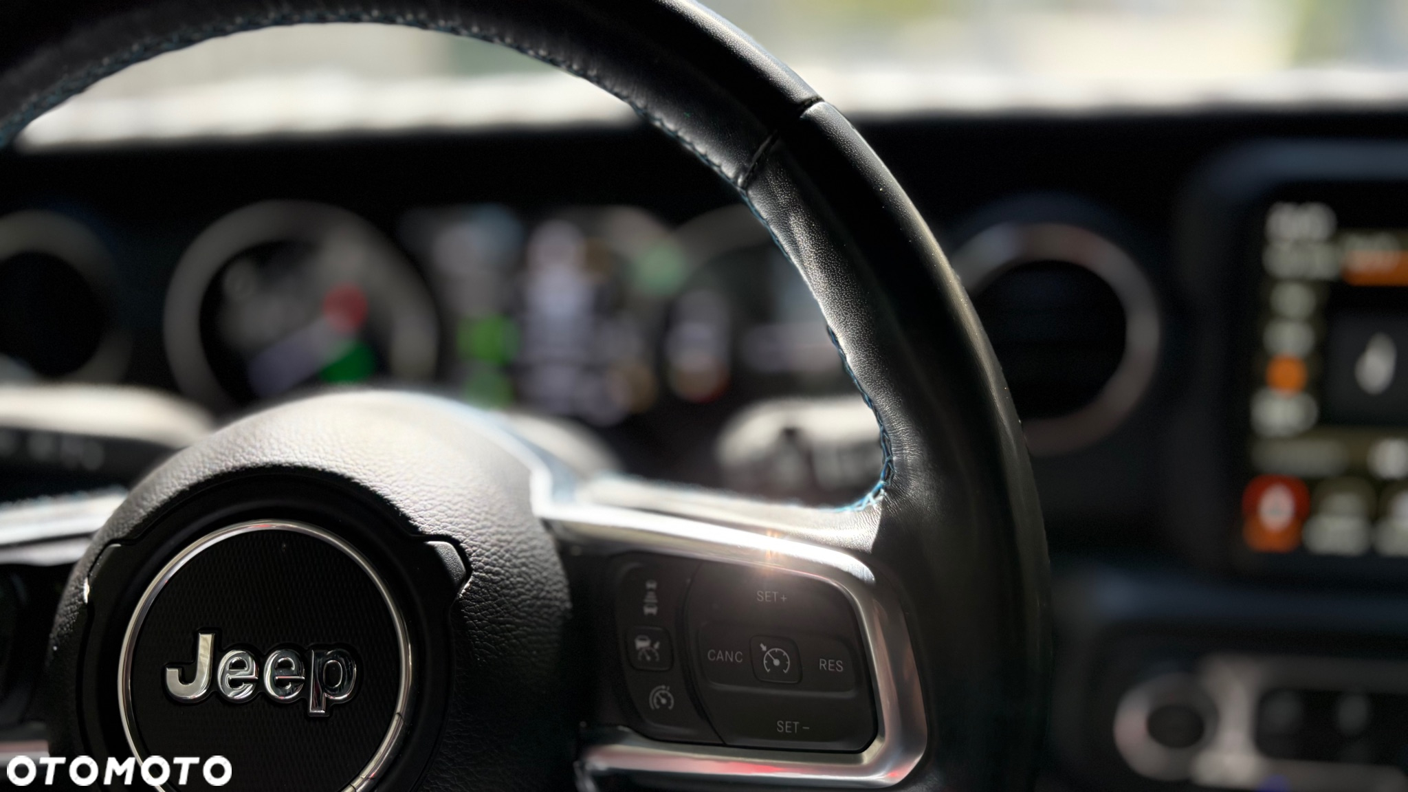 Jeep Wrangler - 16