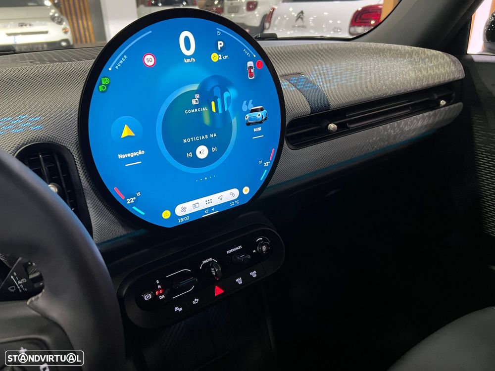 MINI 3 Portas Cooper C Favoured S - 29