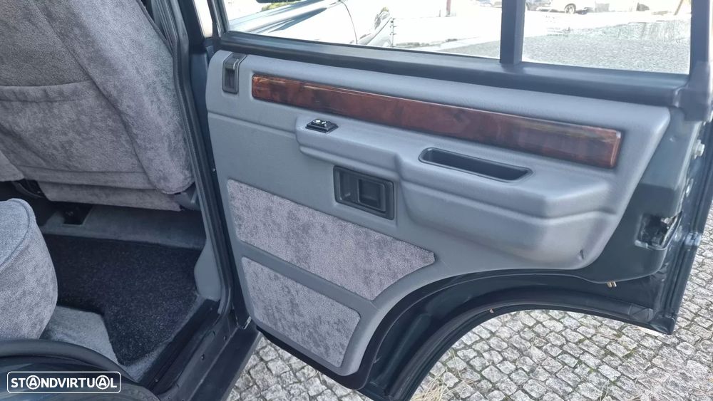 Land Rover Range Rover 2.5 TDi - 40