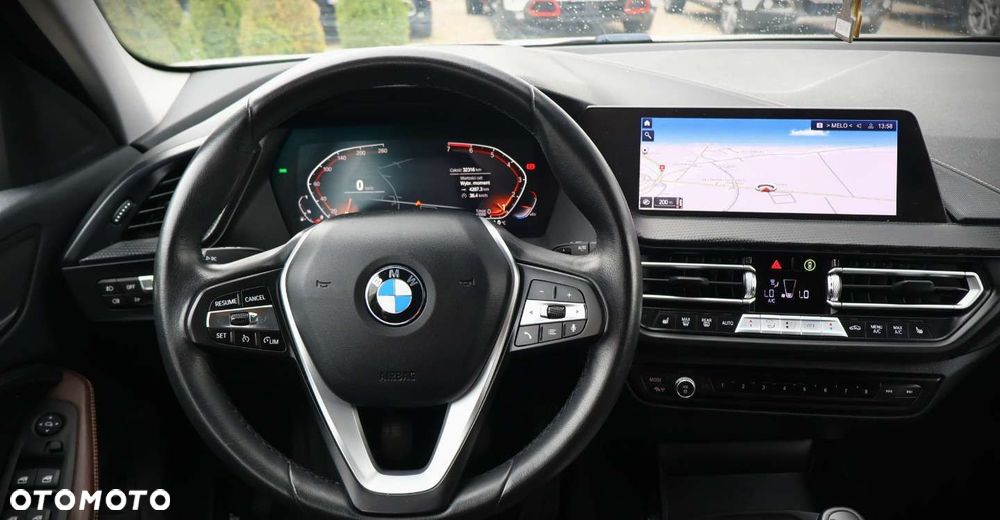 BMW Seria 1 - 11