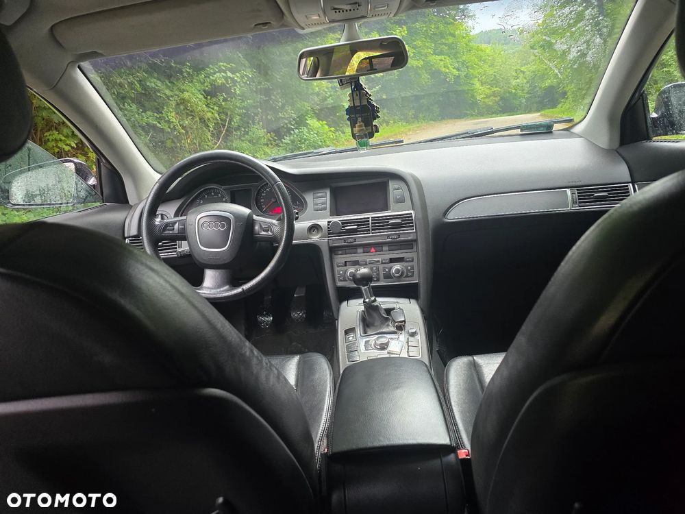 Audi A6 Limousine 2.4 - 20