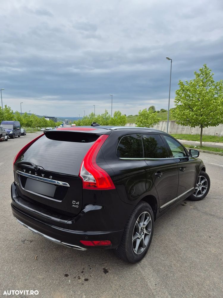 Volvo XC 60 - 4