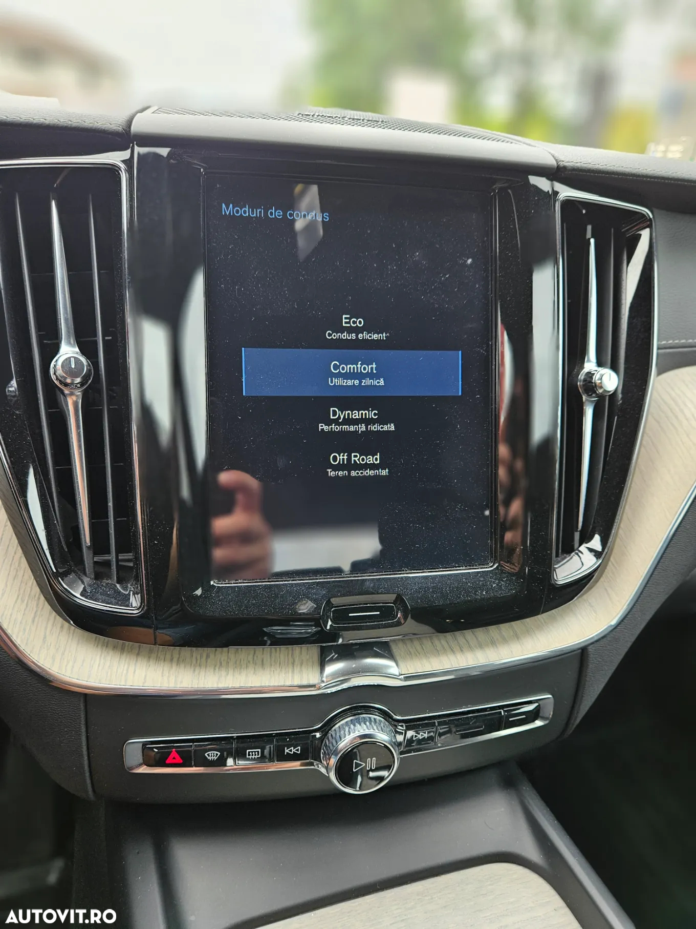 Volvo XC 60 B4 D AWD Geartronic Inscription - 10