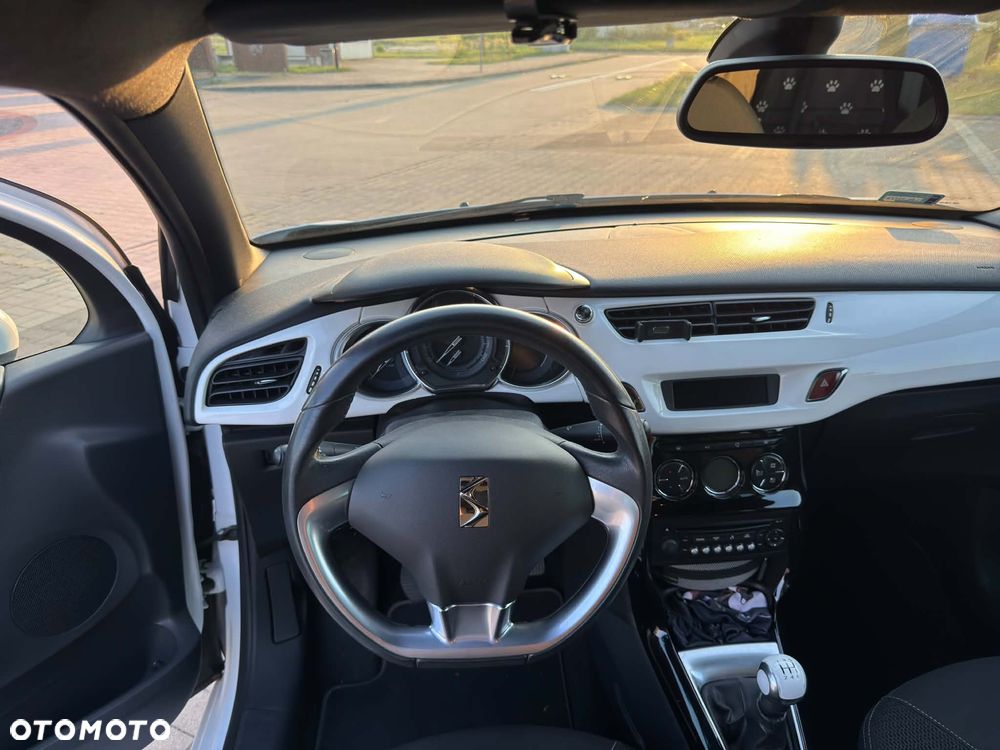 Citroën DS3 VTi 120 SoChic - 7