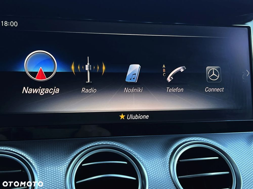 Mercedes-Benz Klasa E 220 d Business Edition 9G-TRONIC - 32