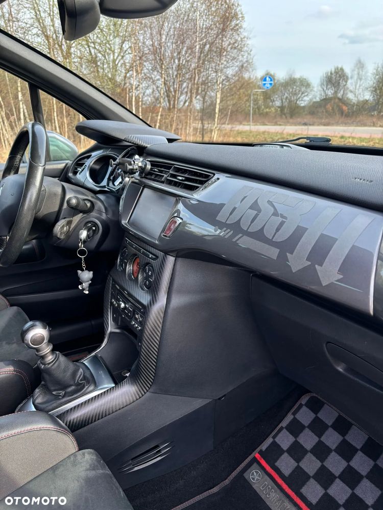 Citroën DS3 Racing - 8