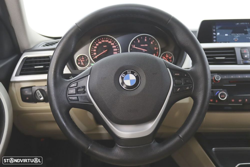 BMW 318 d Advantage - 9