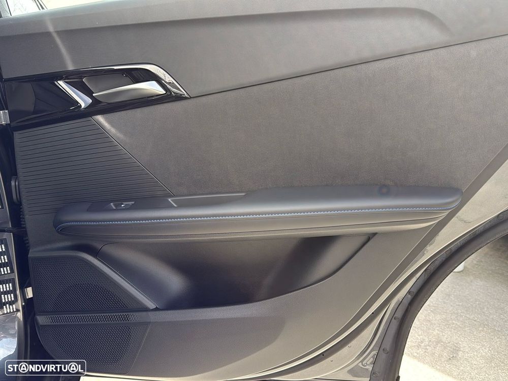 MG MG4 51 kWh Standard - 19