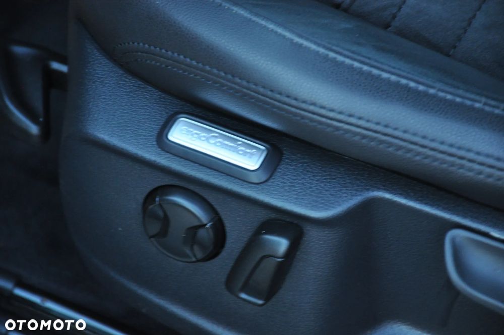 Volkswagen Passat Variant - 29