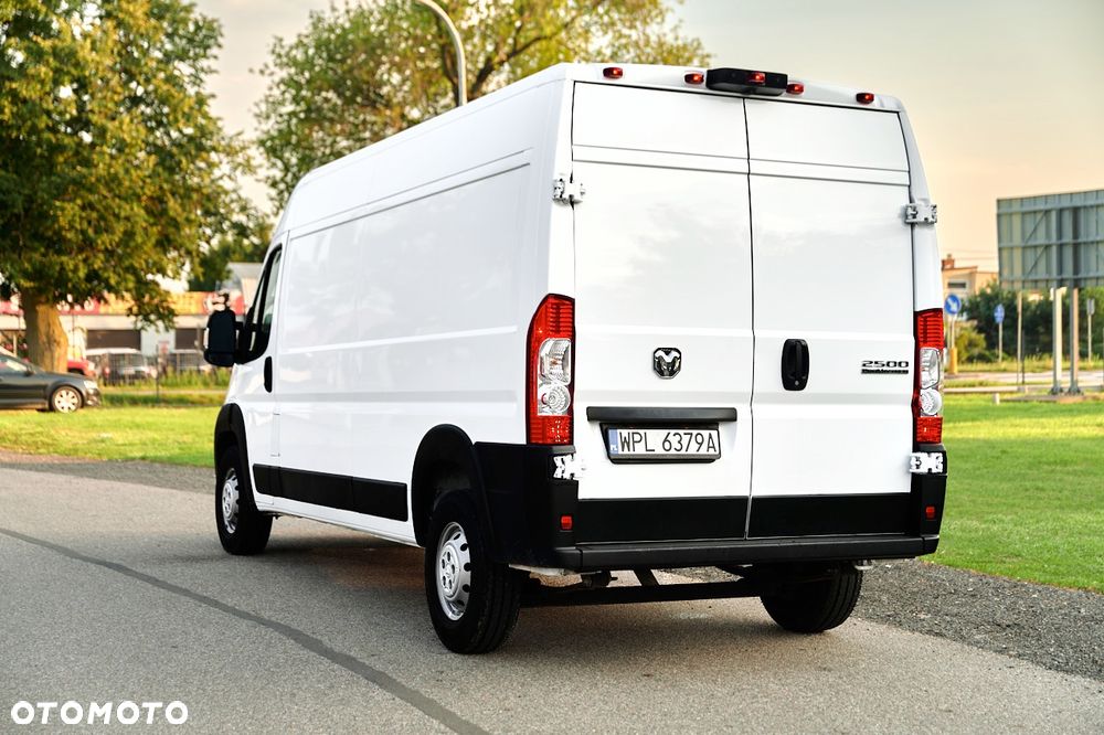 RAM Promaster - 10
