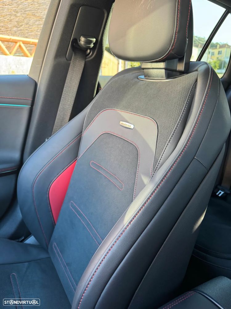 Mercedes-Benz E 53 AMG Hybrid 4Matic+ - 13