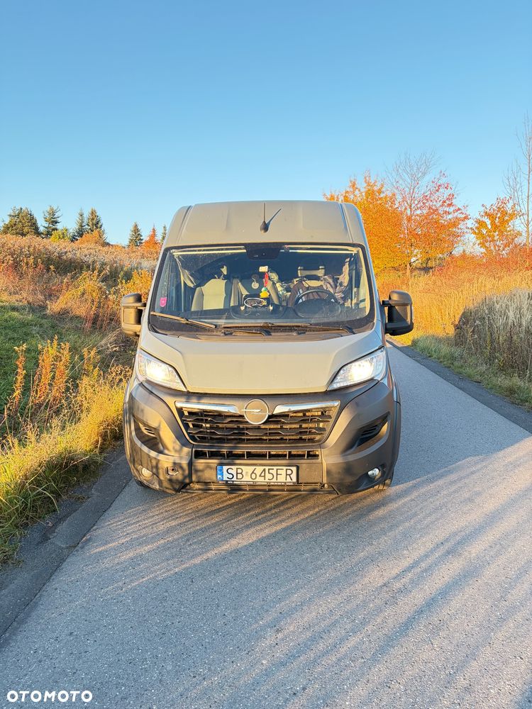 Opel Movano