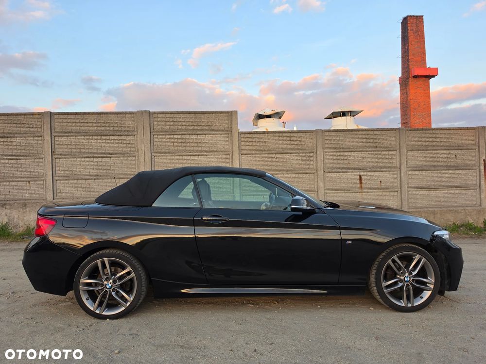 BMW Seria 2 218d M Sport - 34
