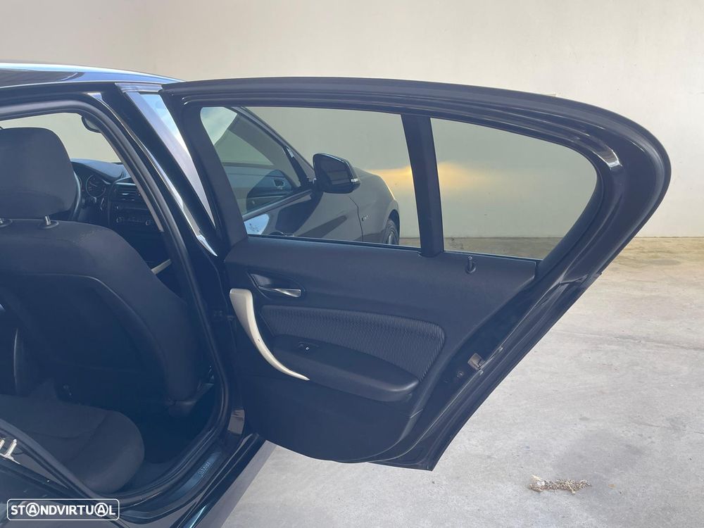 BMW 116 d Sport Line - 20