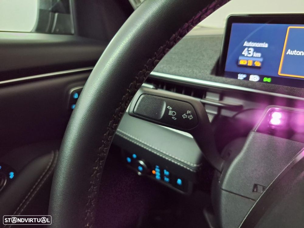 Ford Mustang Mach-E 98.7 kWh Premium - 14