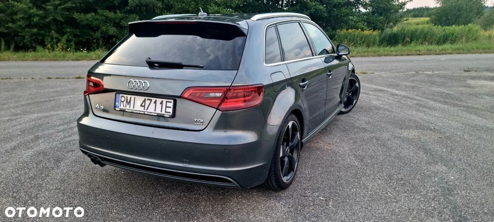 Audi A3 Sportback - 12