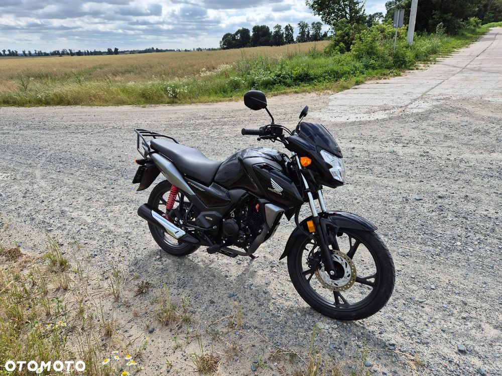 Honda CB - 1
