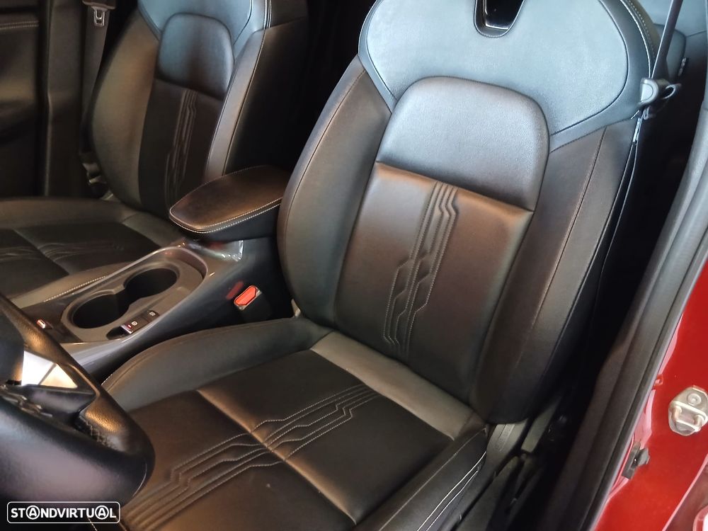 Nissan Juke 1.0 DIG-T Tekna - 19