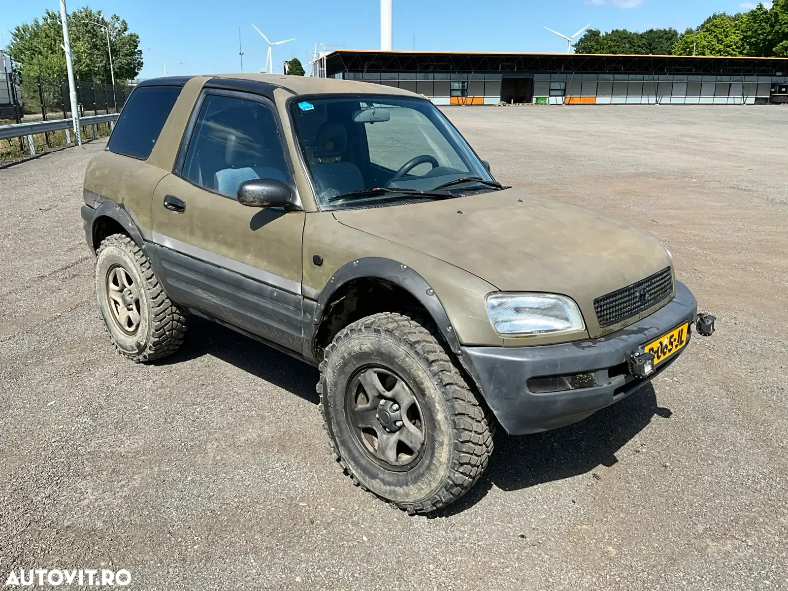 Toyota RAV4 4x4 Edition - 5