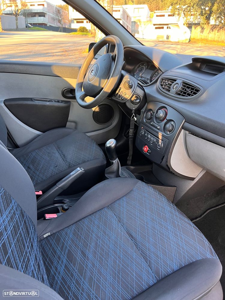 Renault Clio 1.5 dCi Confort - 10