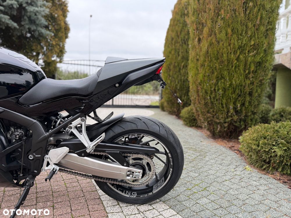 Honda CBR - 24