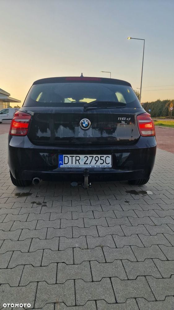 BMW Seria 1 - 12